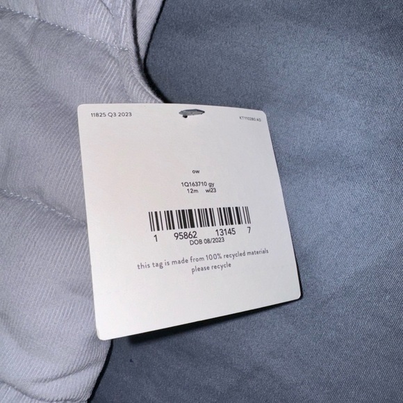 Baby Corduroy Puffer Vest - Picture 3 of 4